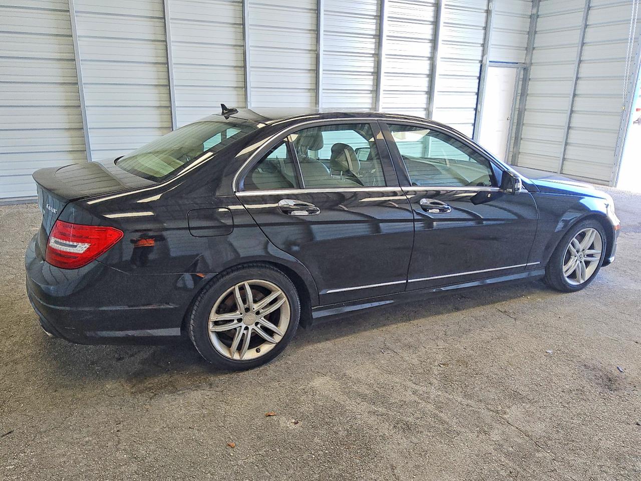 2014 MERCEDES-BENZ C-CLASS