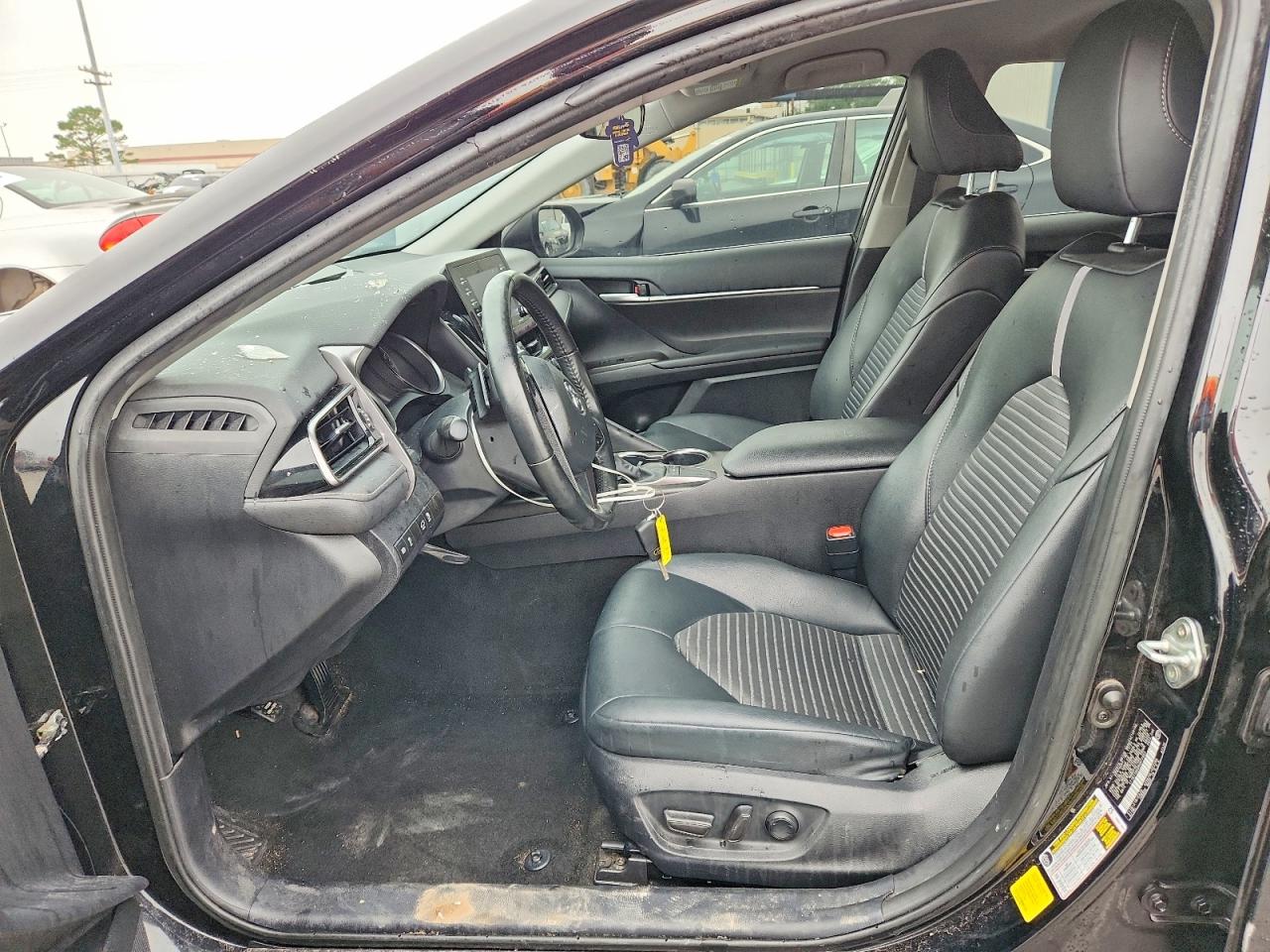 2024 TOYOTA CAMRY