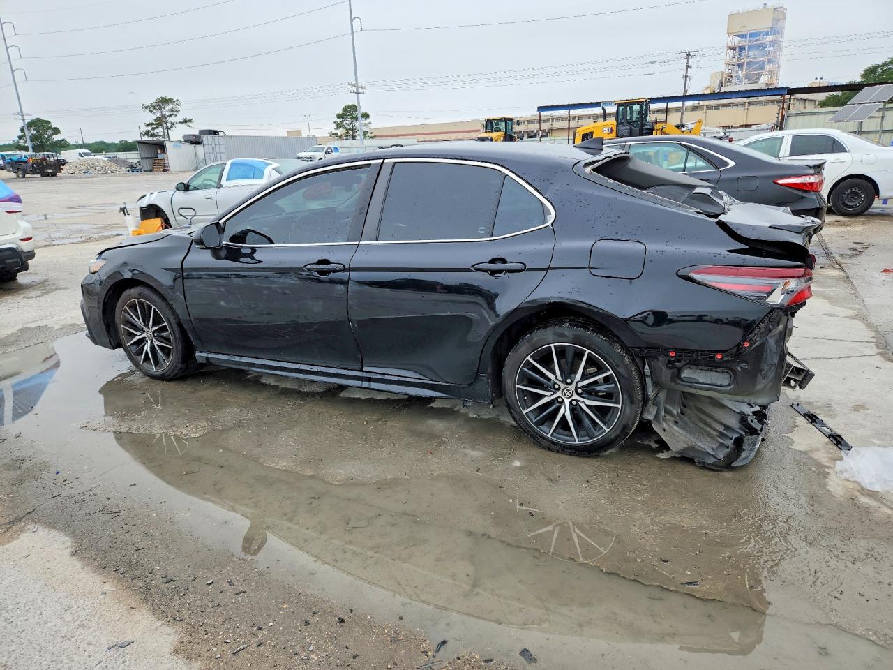 2024 TOYOTA CAMRY