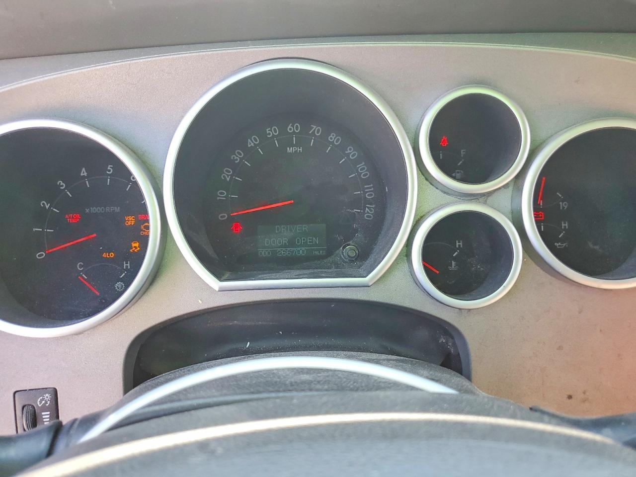 2011 TOYOTA SEQUOIA