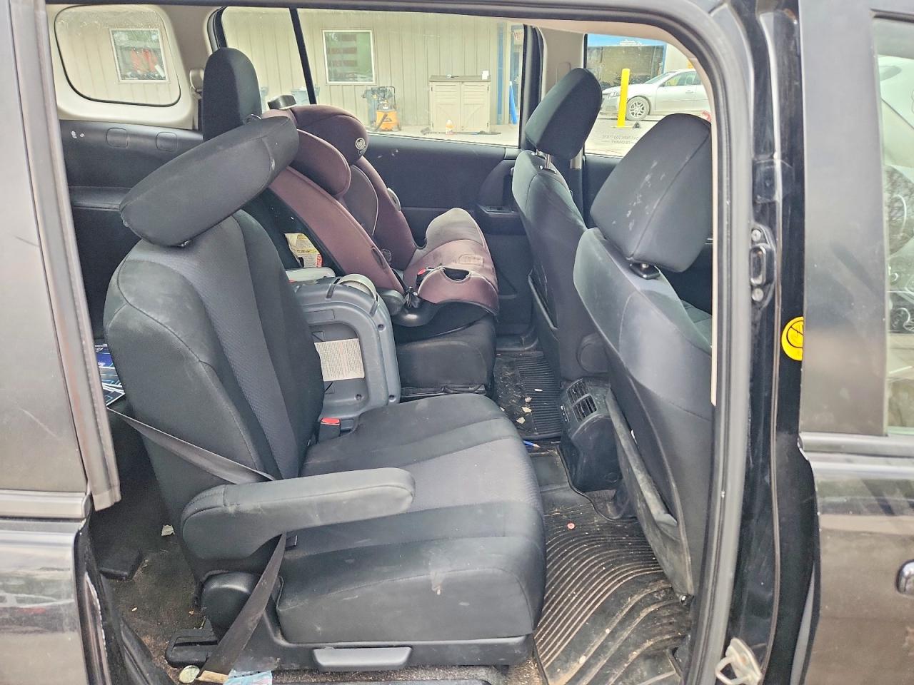 2013 MAZDA 5