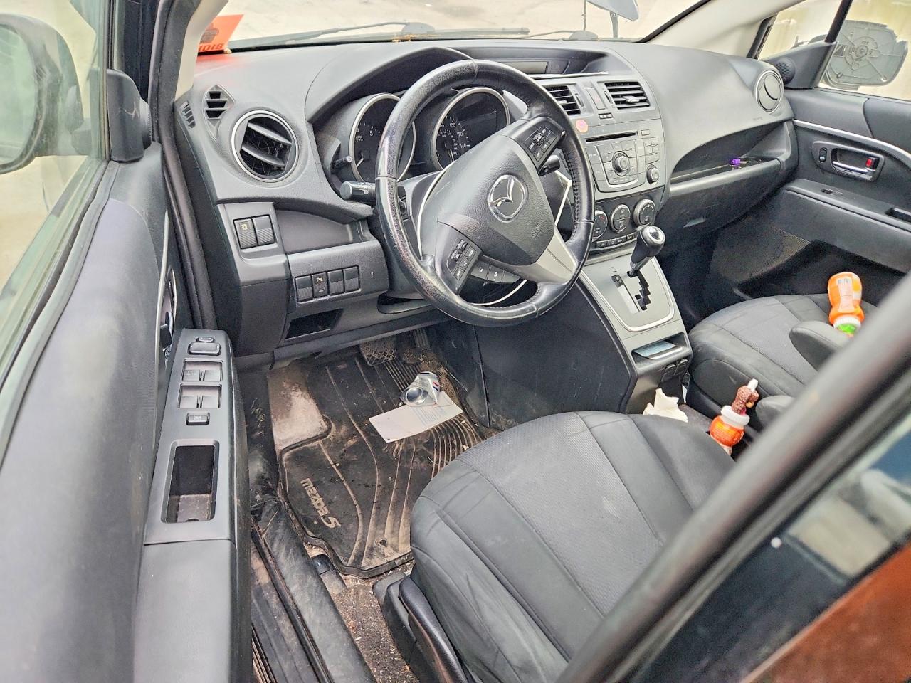 2013 MAZDA 5