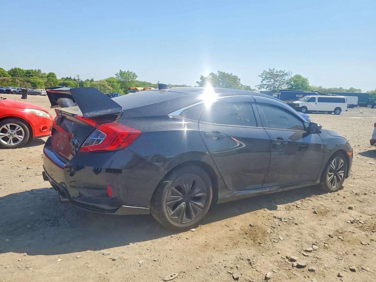 2018 HONDA CIVIC