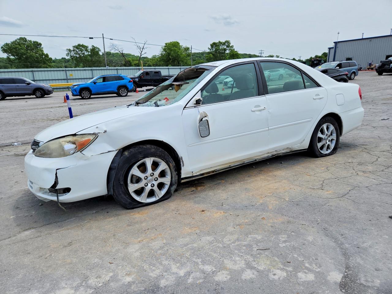 2004 TOYOTA CAMRY