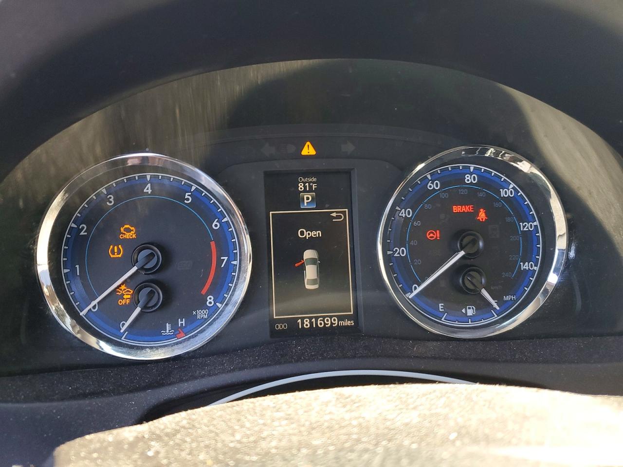 2017 TOYOTA COROLLA