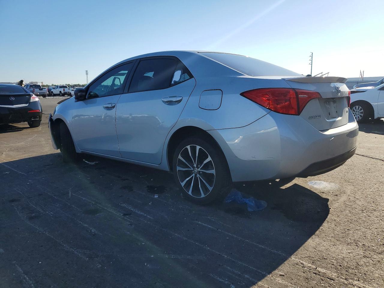 2017 TOYOTA COROLLA