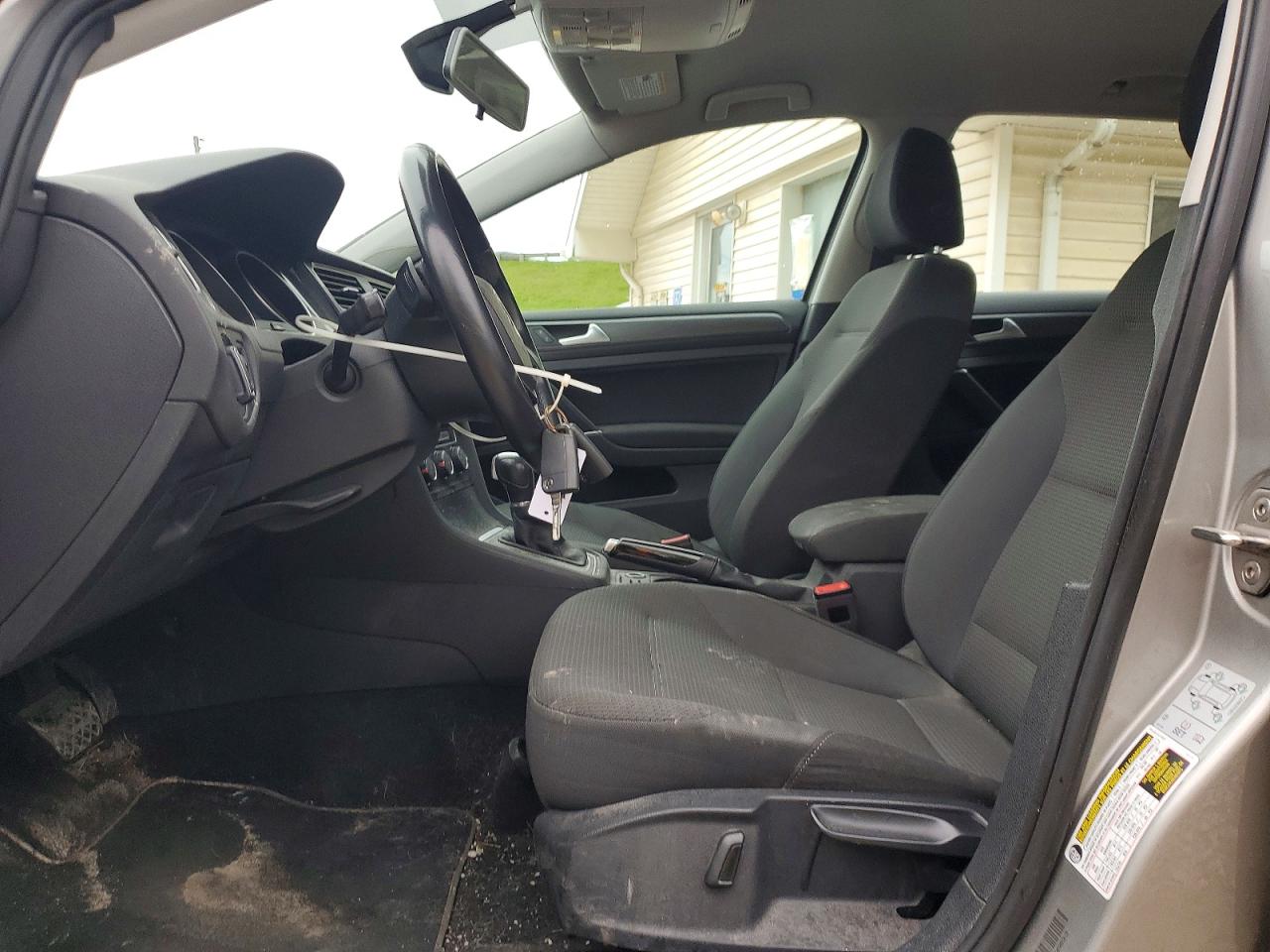 2019 VOLKSWAGEN GOLF