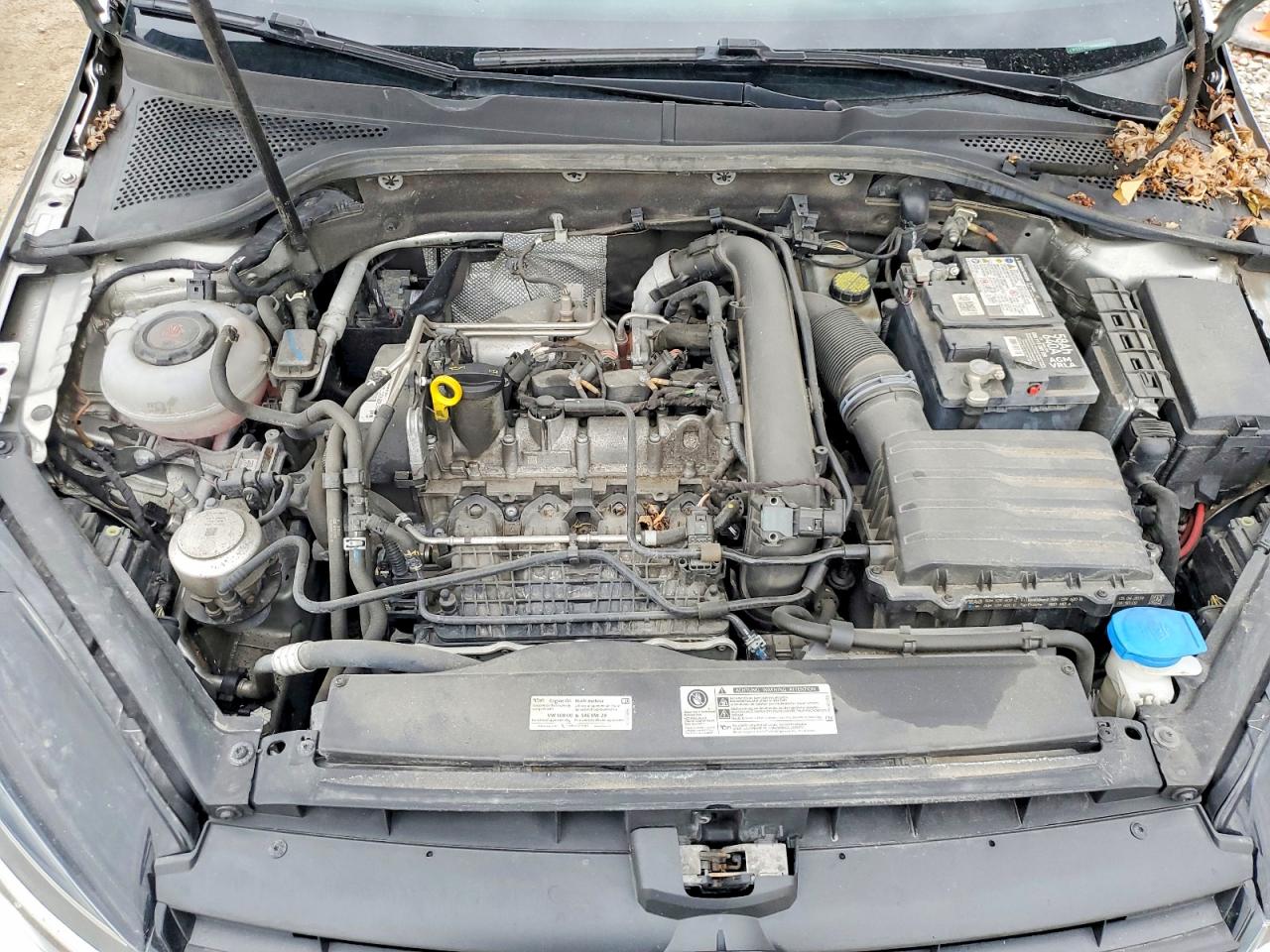 2019 VOLKSWAGEN GOLF