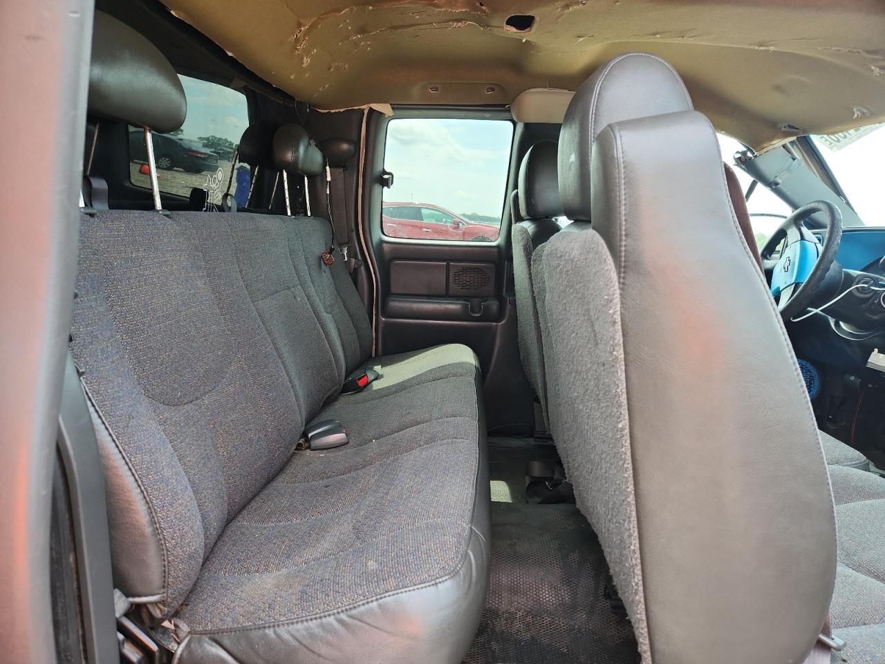 2004 CHEVROLET SILVERADO