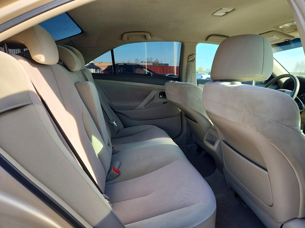 2011 TOYOTA CAMRY