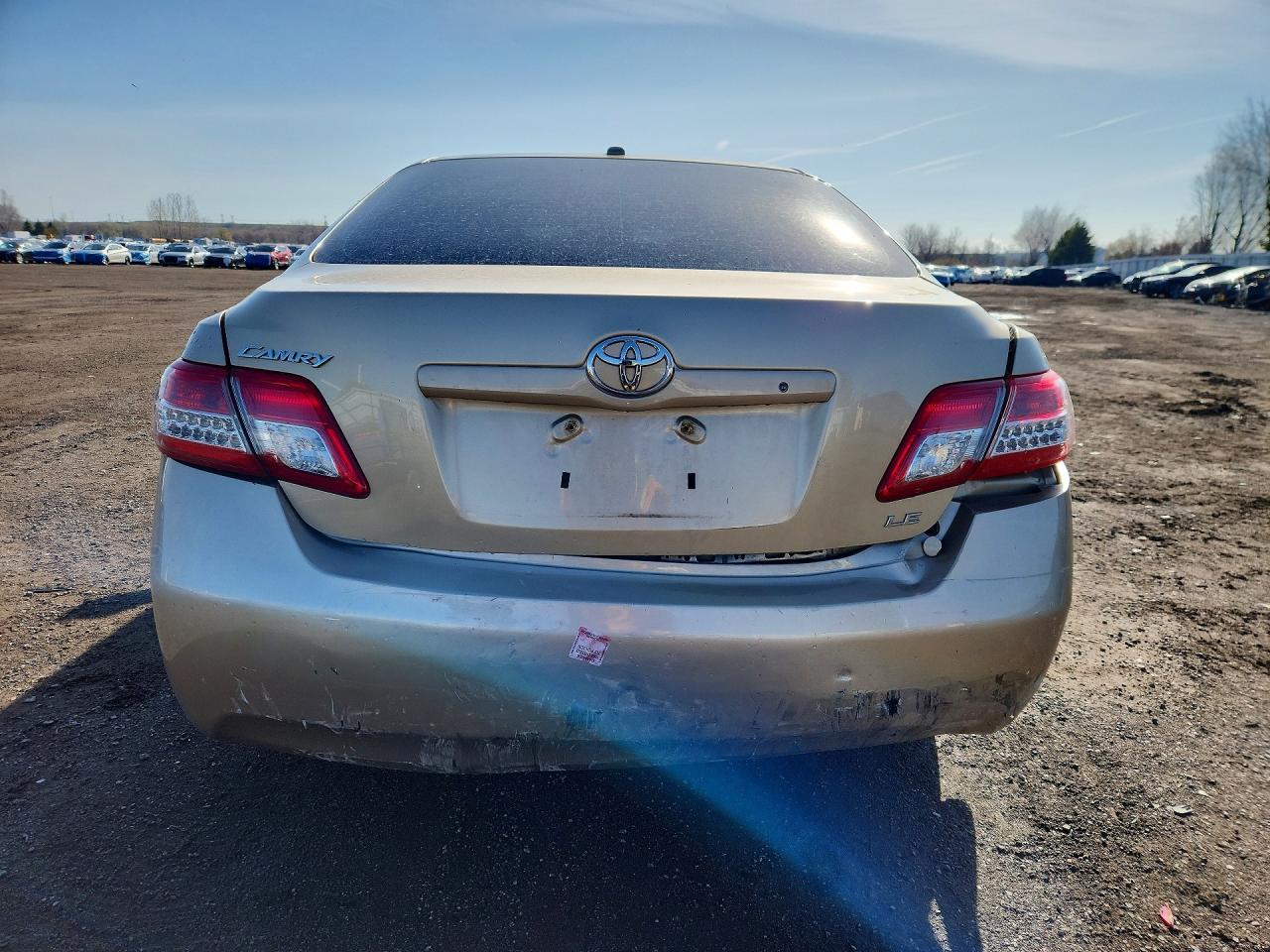2011 TOYOTA CAMRY
