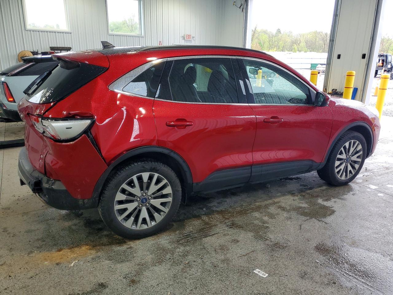 2022 FORD ESCAPE