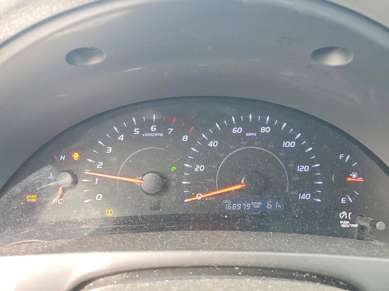 2010 TOYOTA CAMRY