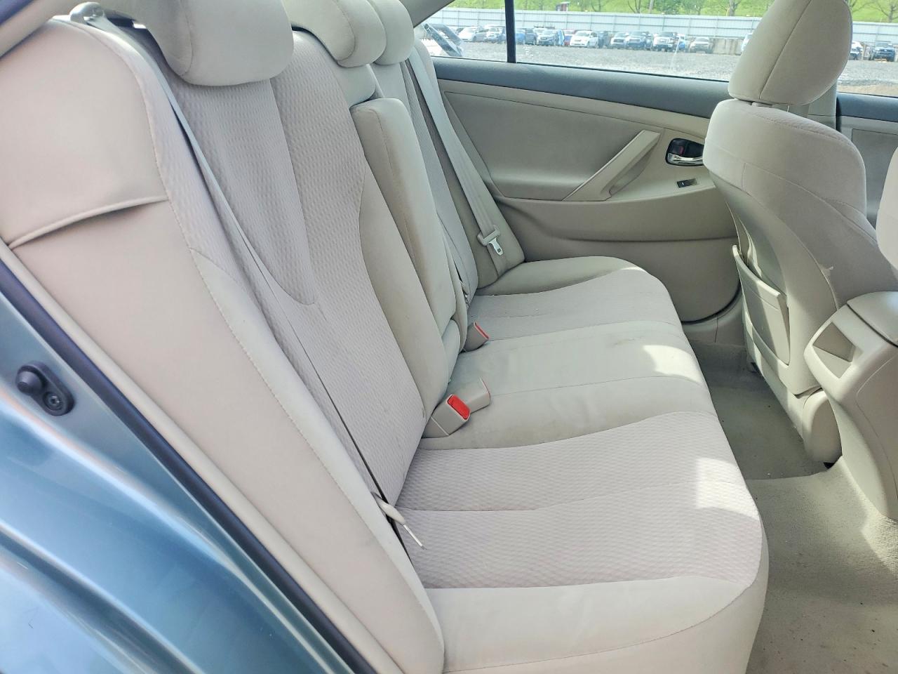 2010 TOYOTA CAMRY