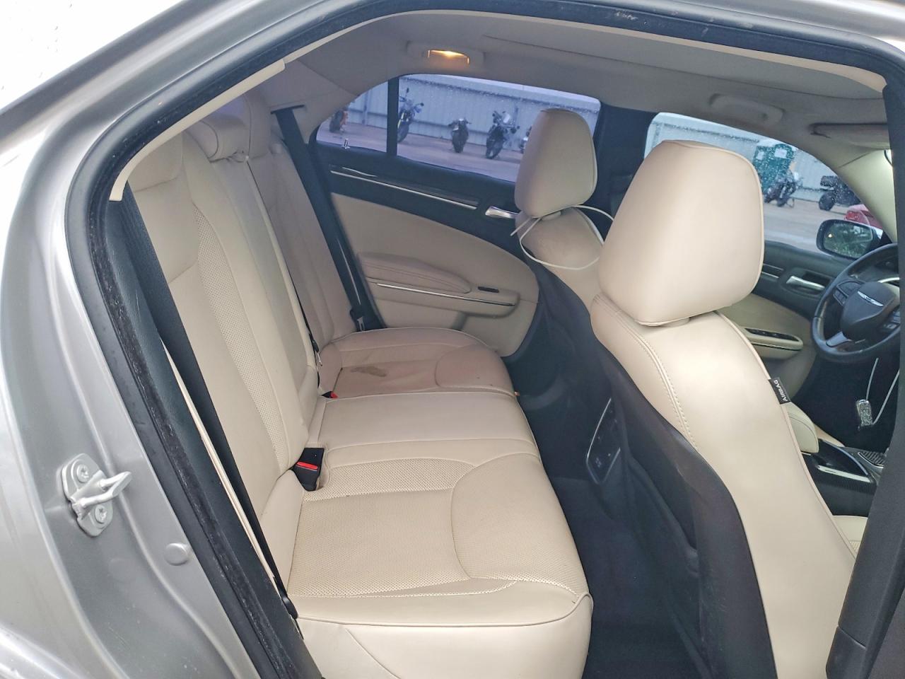 2018 CHRYSLER 300