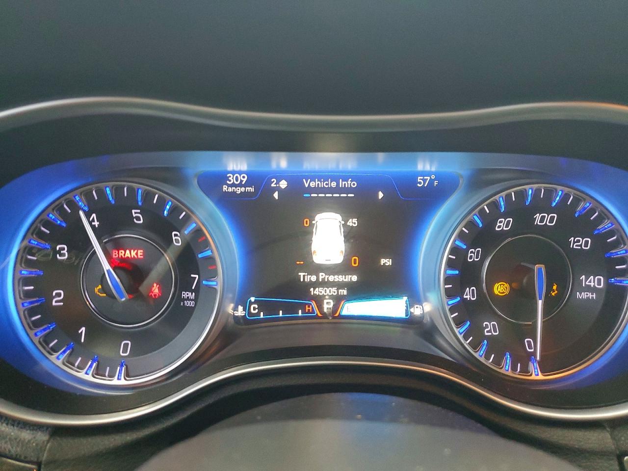 2018 CHRYSLER 300