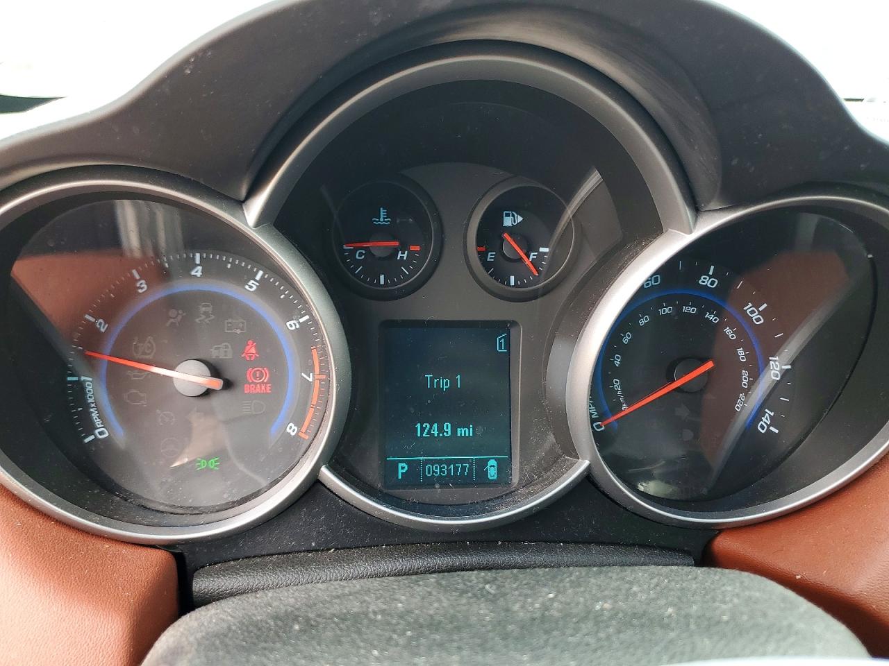 2011 CHEVROLET CRUZE