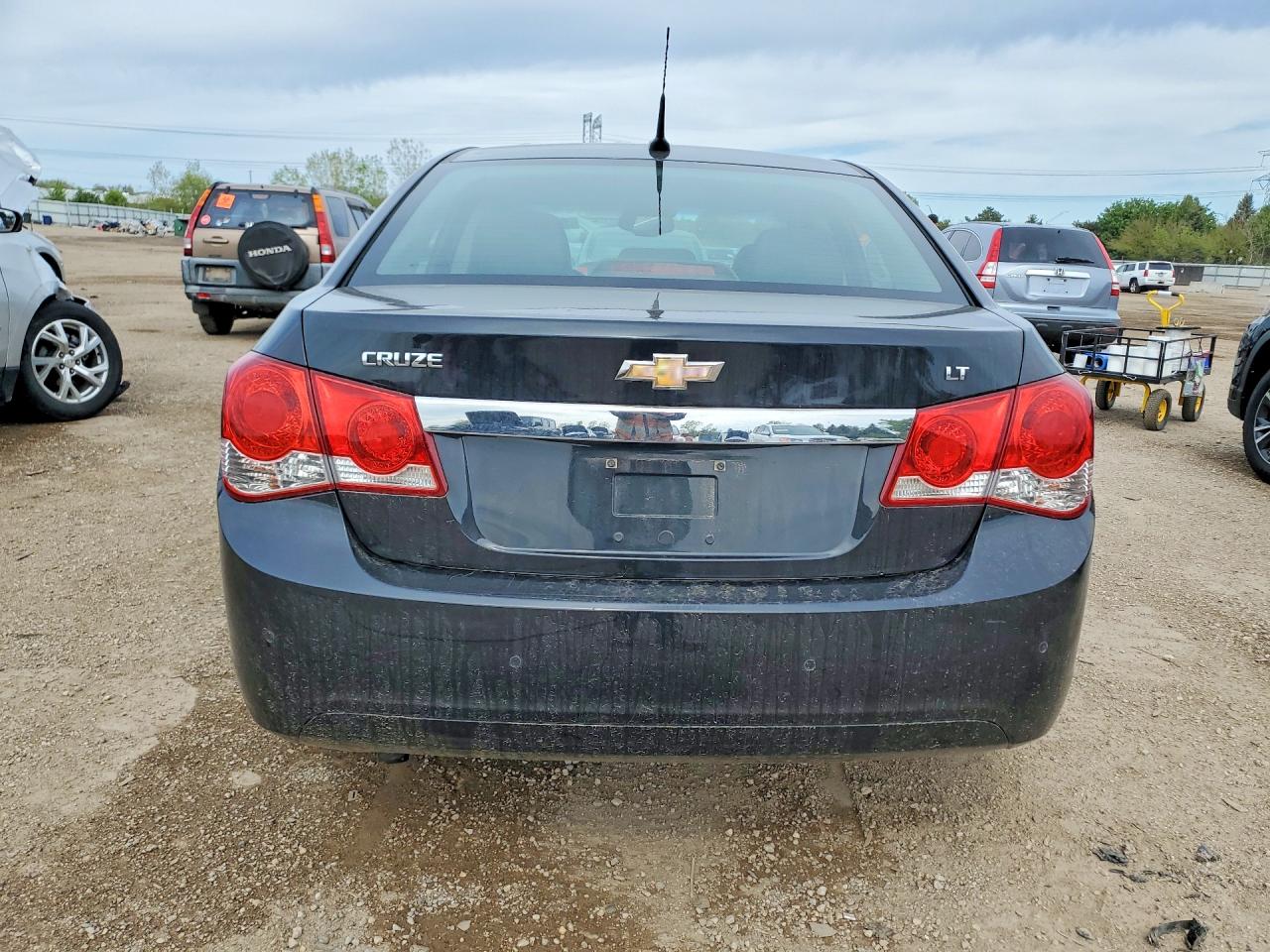 2011 CHEVROLET CRUZE