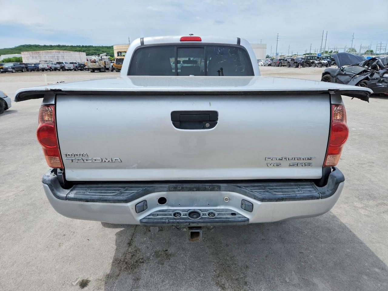 2006 TOYOTA TACOMA