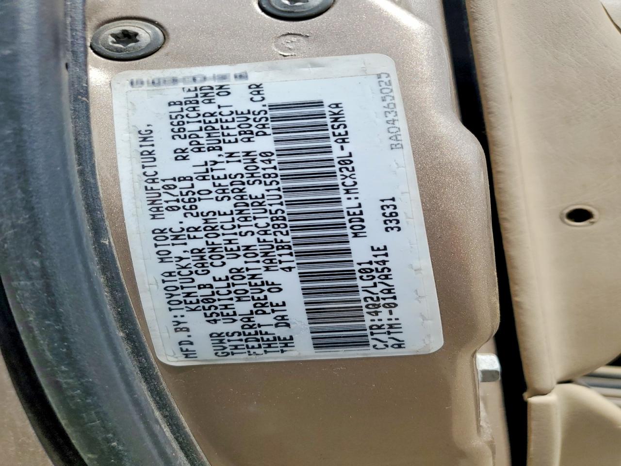 2001 TOYOTA AVALON