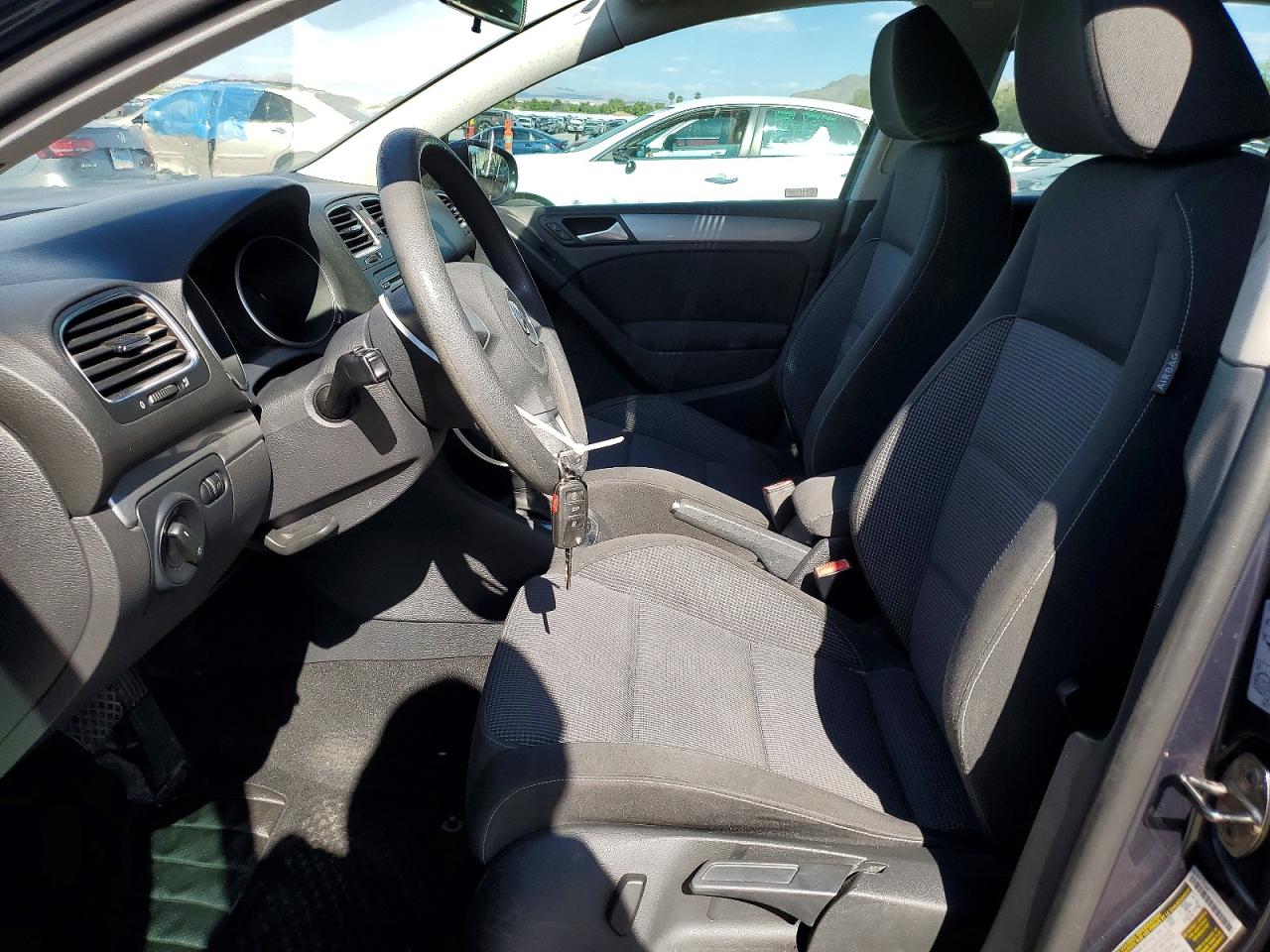 2012 VOLKSWAGEN GOLF