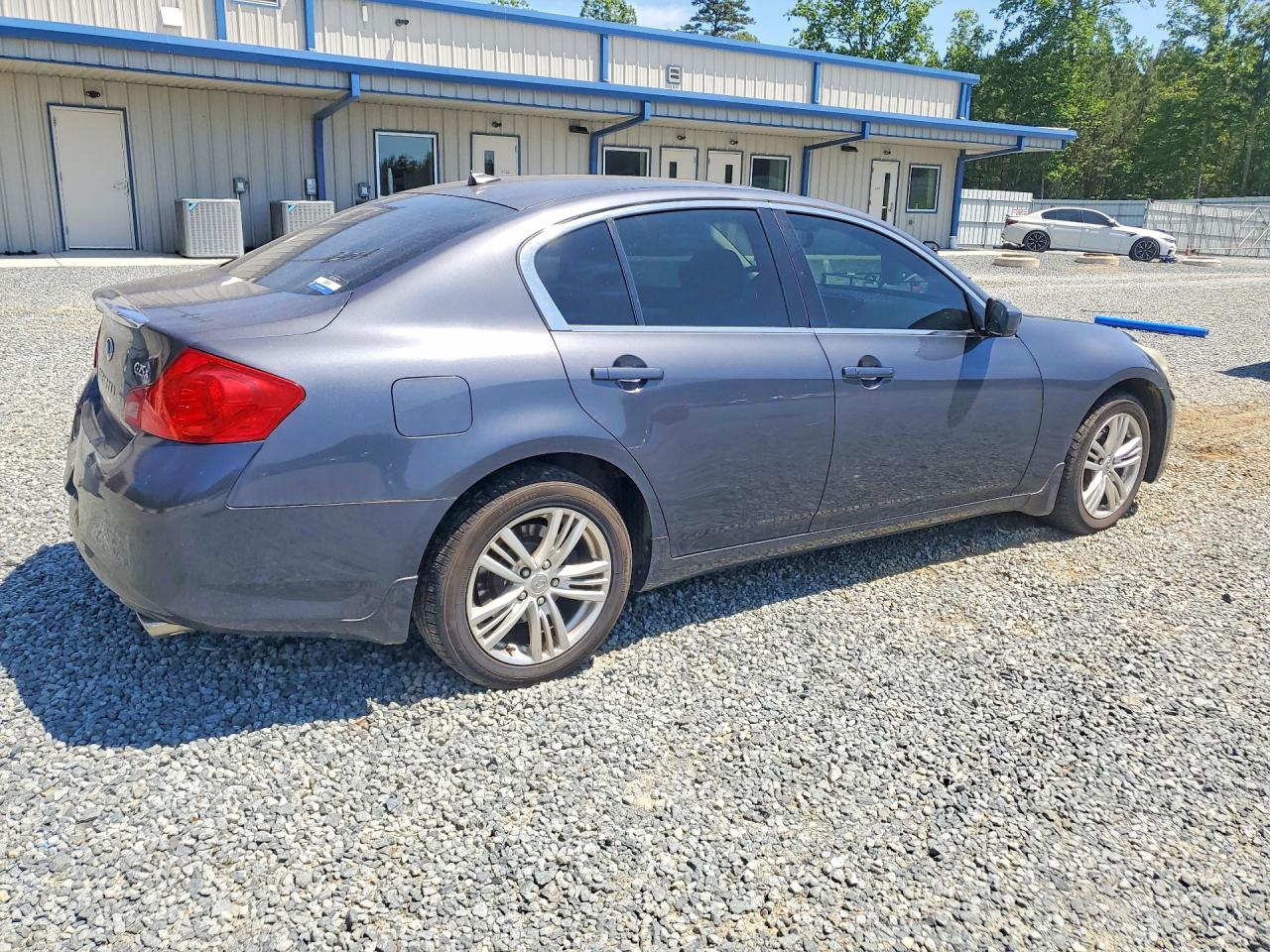 2012 INFINITI G25