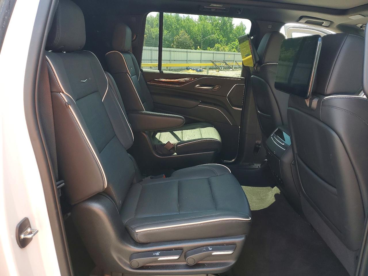 2023 CADILLAC ESCALADE