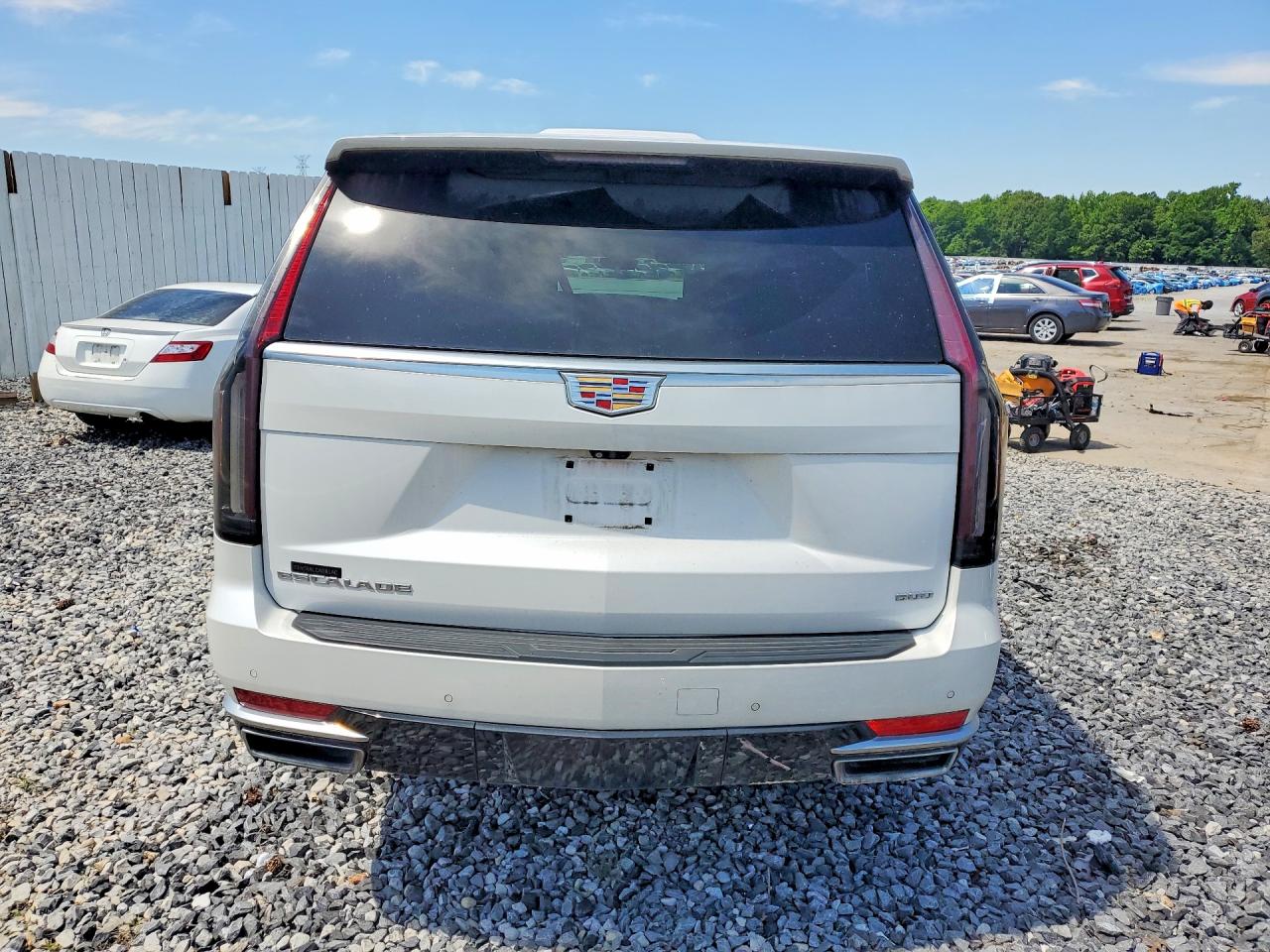 2023 CADILLAC ESCALADE