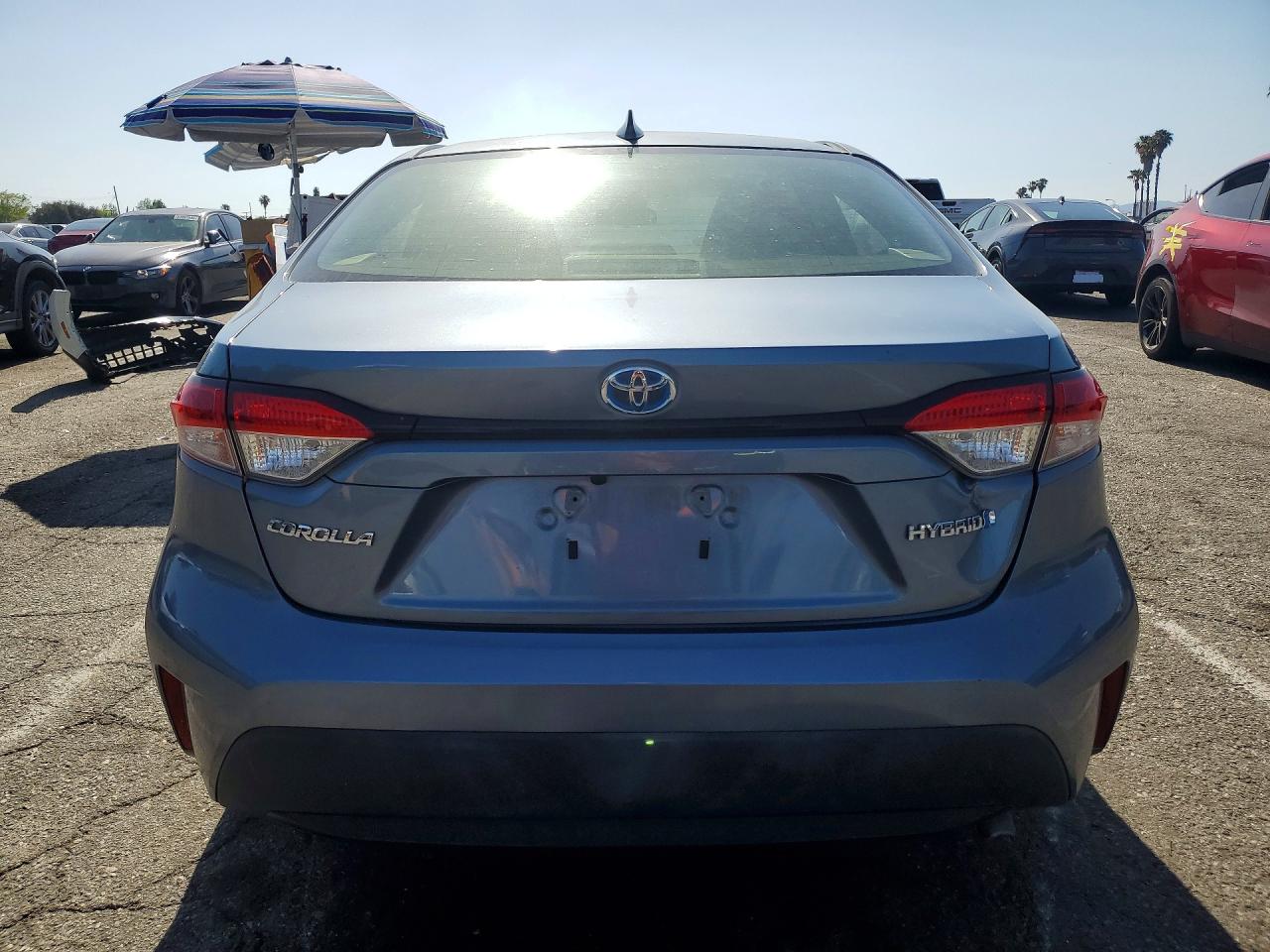 2021 TOYOTA COROLLA