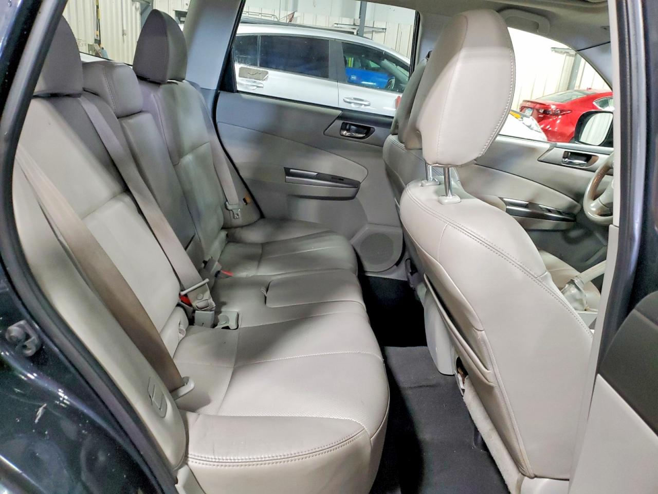 2011 SUBARU FORESTER