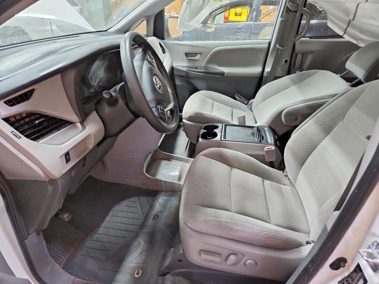 2020 TOYOTA SIENNA