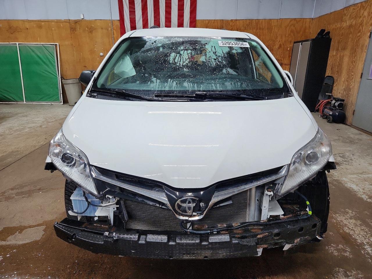 2020 TOYOTA SIENNA