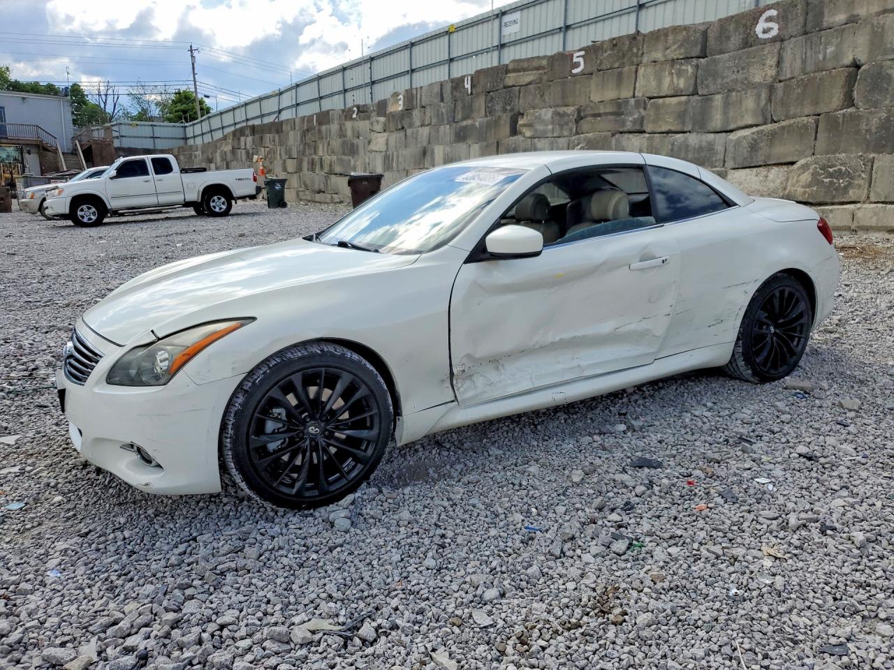 2012 INFINITI G37