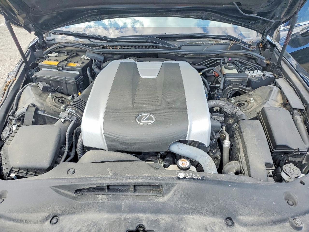 2021 LEXUS IS