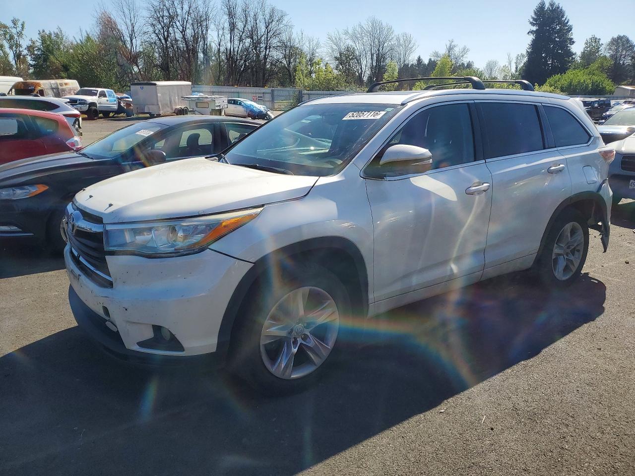 2015 TOYOTA HIGHLANDER