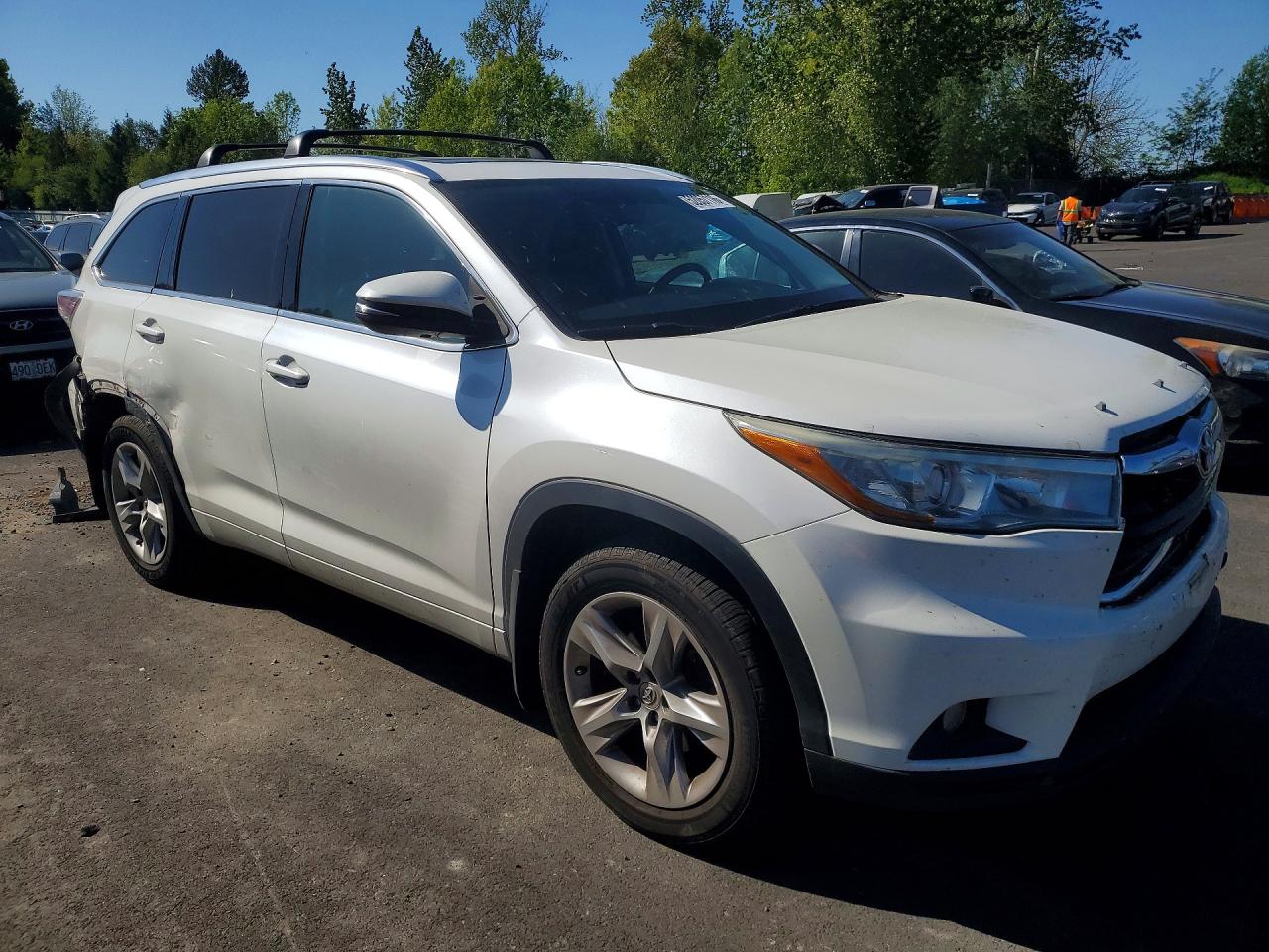 2015 TOYOTA HIGHLANDER