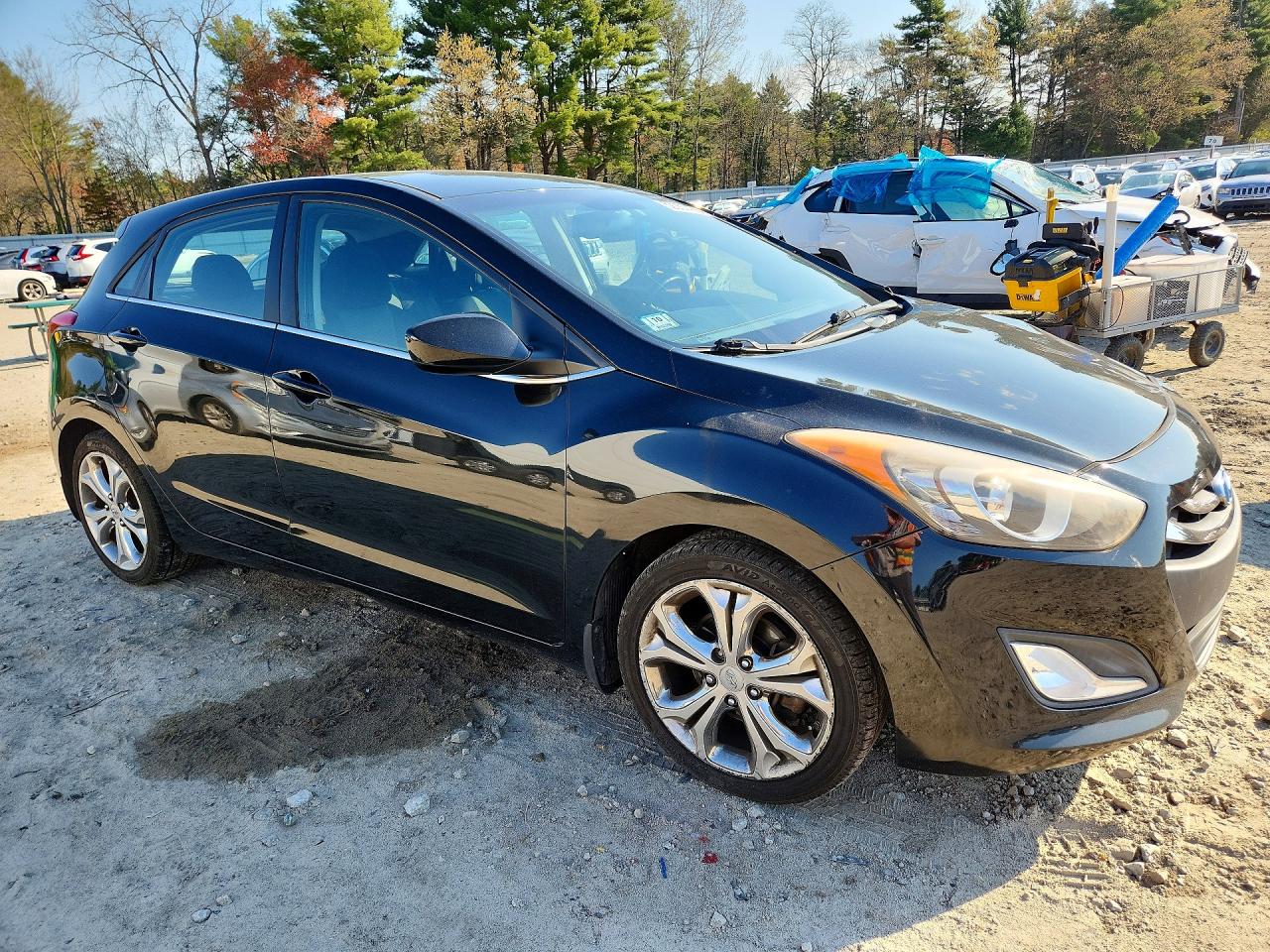 2013 HYUNDAI ELANTRA