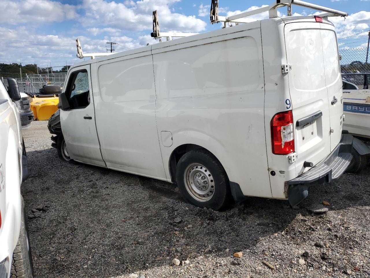2016 NISSAN NV