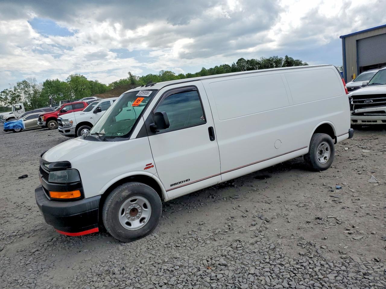 2018 CHEVROLET EXPRESS