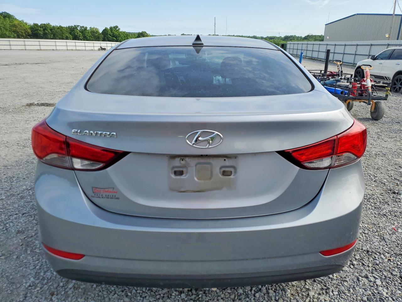 2016 HYUNDAI ELANTRA