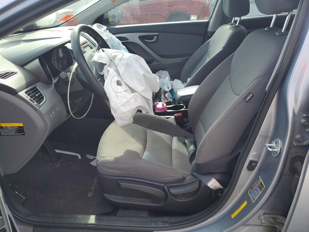 2016 HYUNDAI ELANTRA