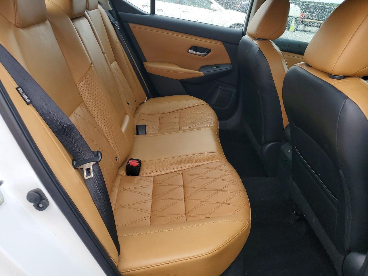 2022 NISSAN SENTRA