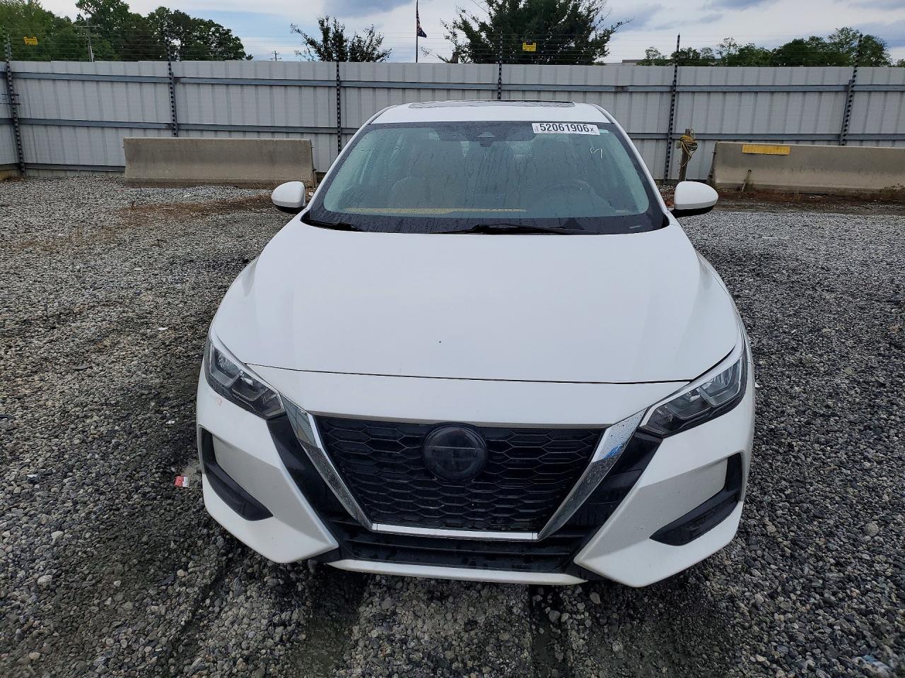 2022 NISSAN SENTRA