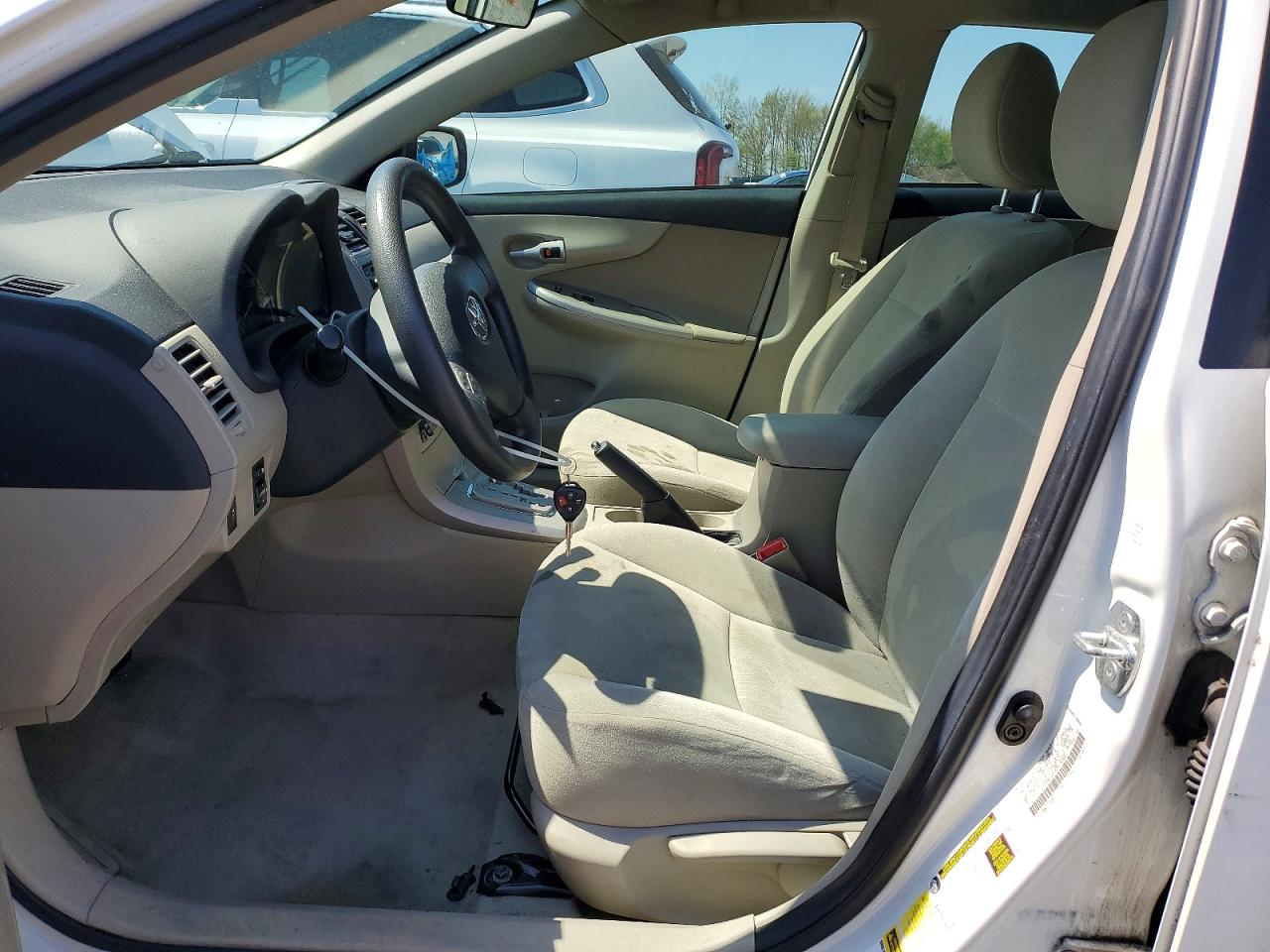 2013 TOYOTA COROLLA