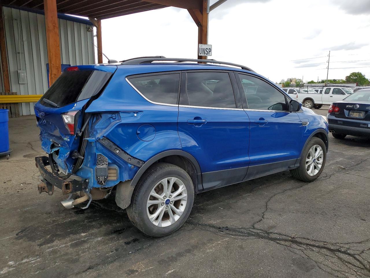 2017 FORD ESCAPE