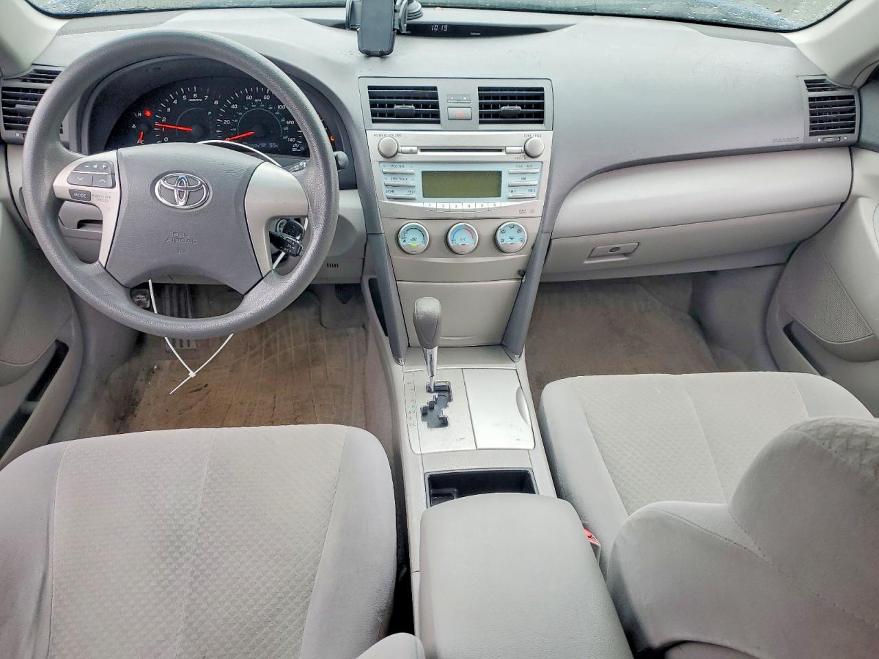 2009 TOYOTA CAMRY