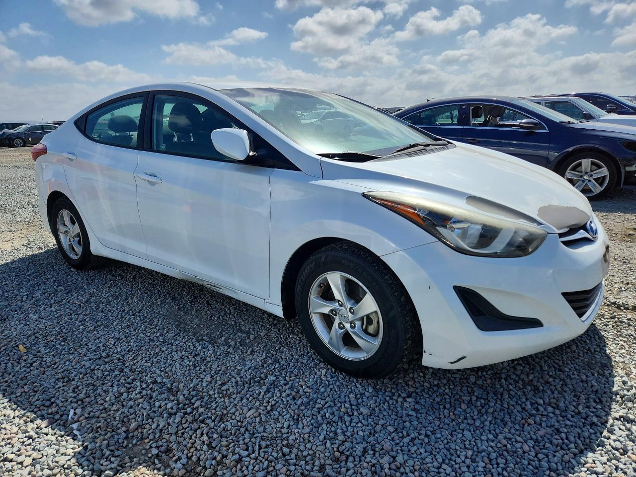 2015 HYUNDAI ELANTRA