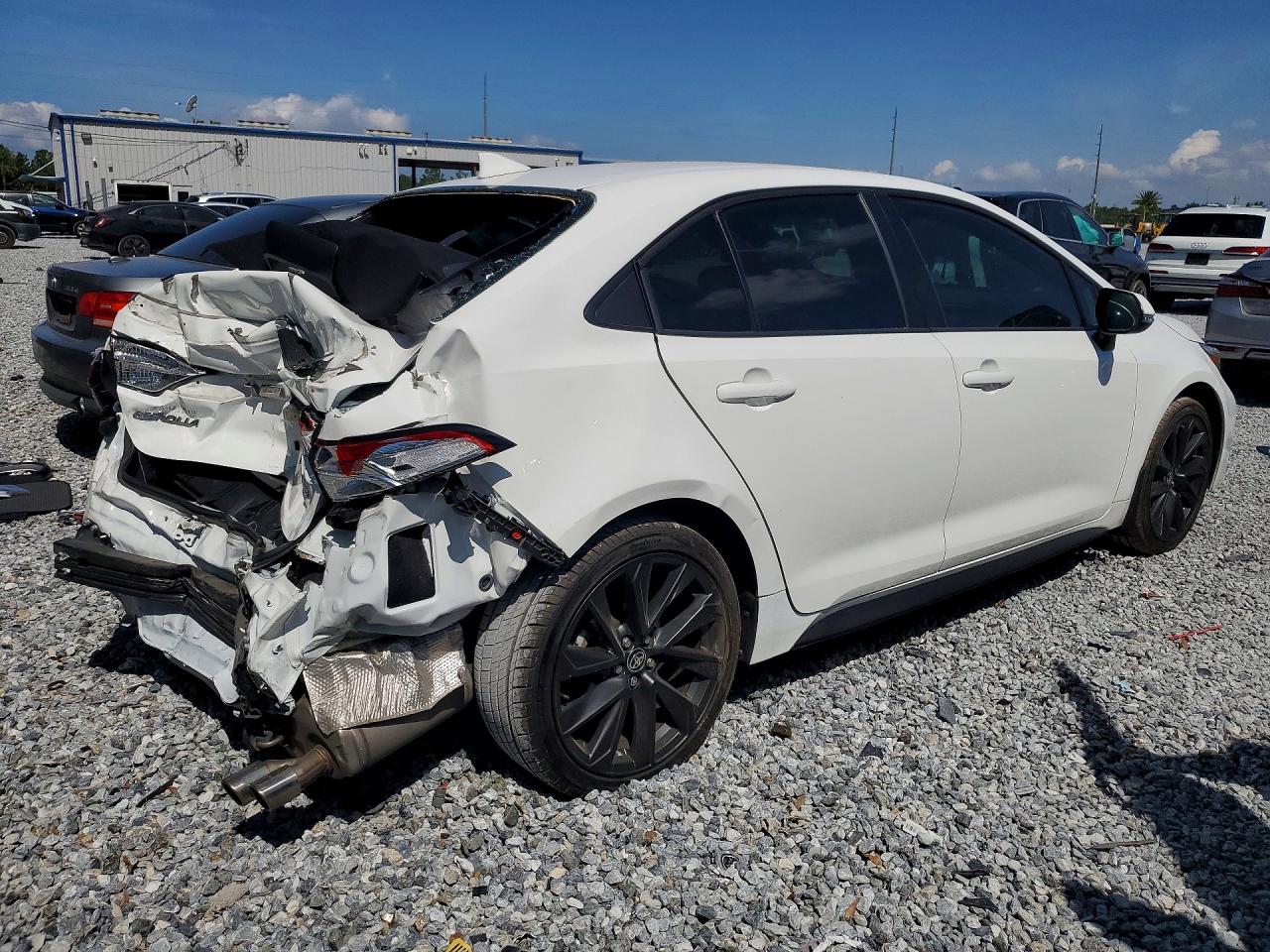 2024 TOYOTA COROLLA