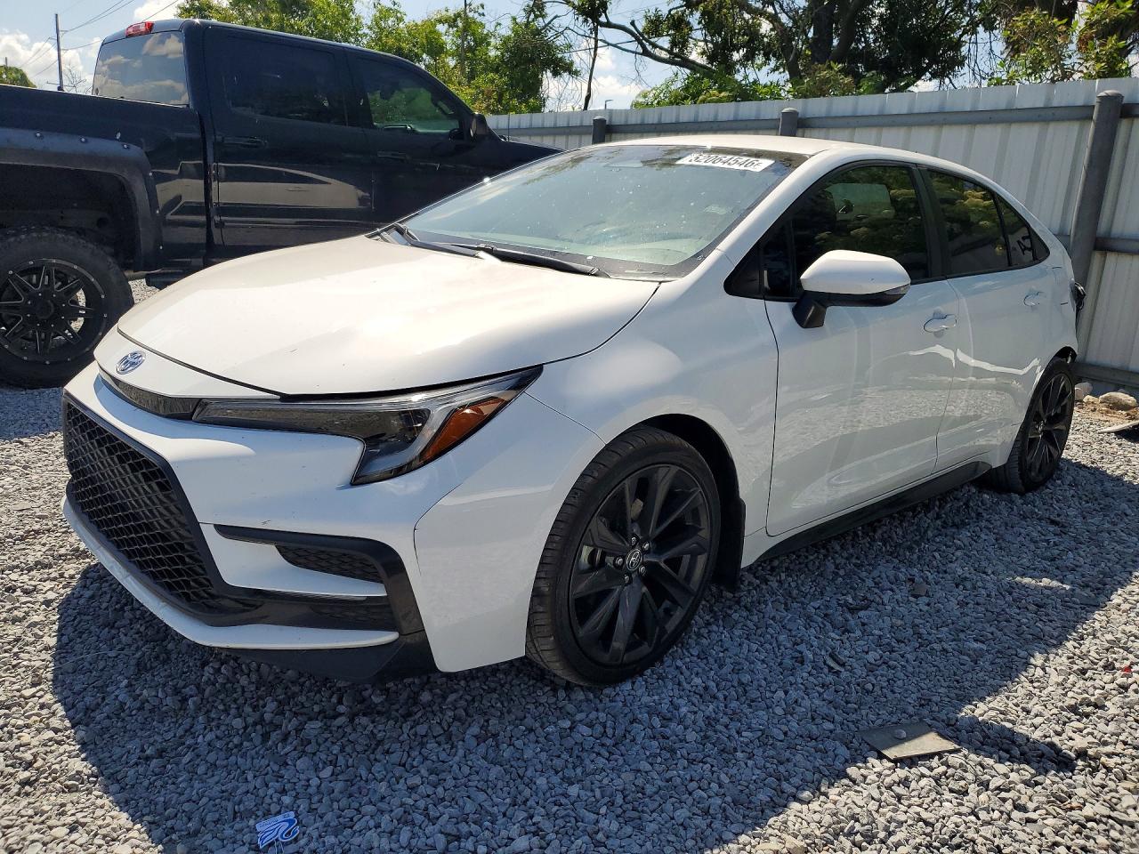 2024 TOYOTA COROLLA