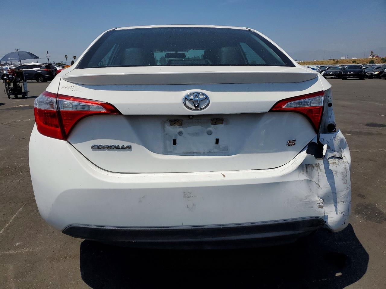 2015 TOYOTA COROLLA